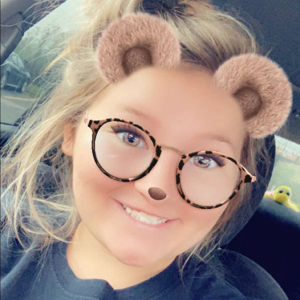 Meet your Posher, Dailey